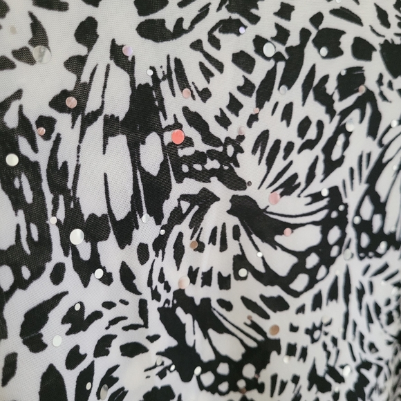 Emily Daniel's blouse for women - Picture 4 of 5